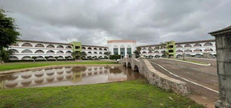 En Nayarit clausuran universidad por fraude