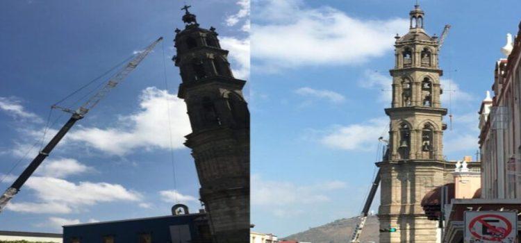 Rehabilitan la torre de la catedral en Tepic