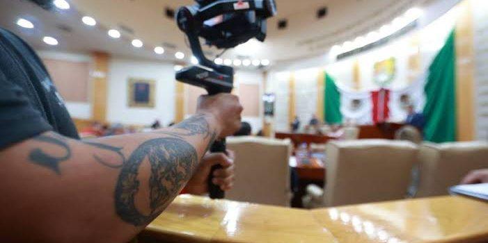 Piden que Tepic quite prohibición sobre tatuajes y perforaciones para policías
