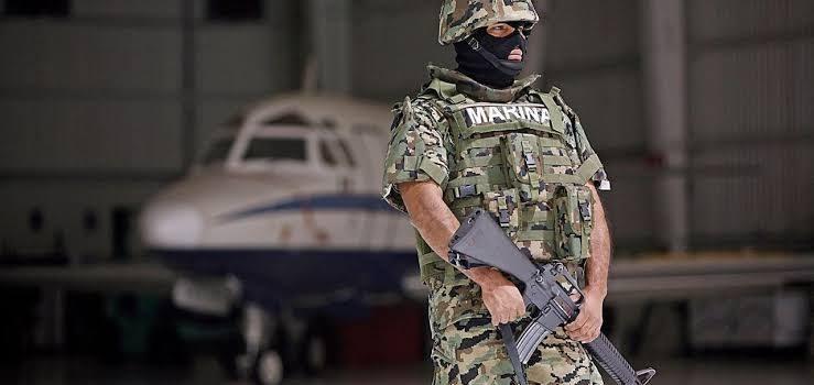 Aeropuerto de Tepic pasará a control del Ejército y la Marina