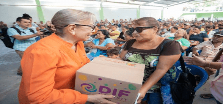 Reciben mil 600 familias de San Blas apoyo alimentario