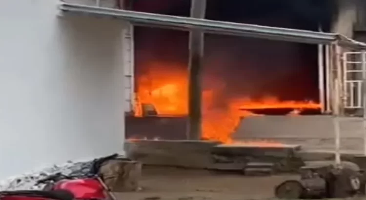 Bodega donde almacenaba combustible se incendió en SAMAO