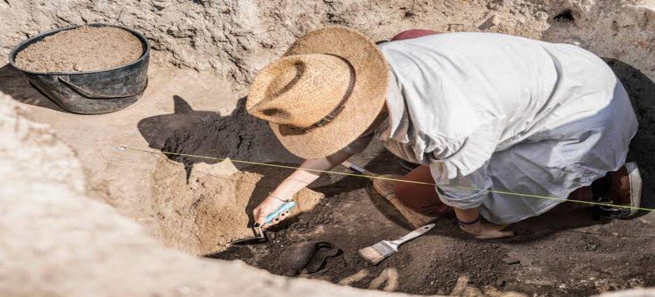 Trabajaban en el drenaje sanitario y encontraron un tesoro arqueológico en Nayarit