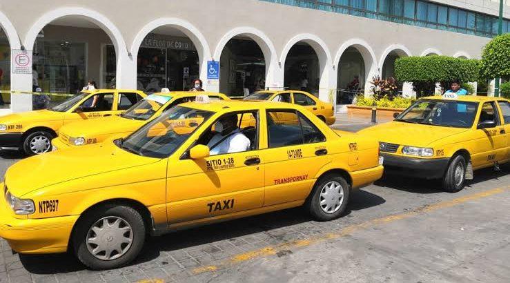 Taxistas de Tepic esperan días sin gente en Semana Santa