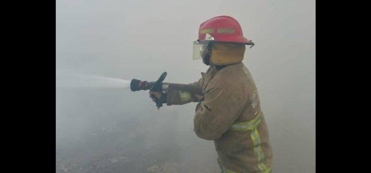 Reanudan clases presenciales en Tepic y Xalisco tras controlar incendio