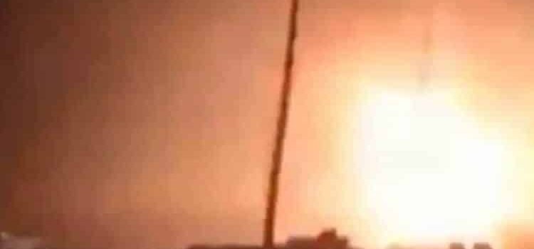 India ataca con misiles a Pakistán