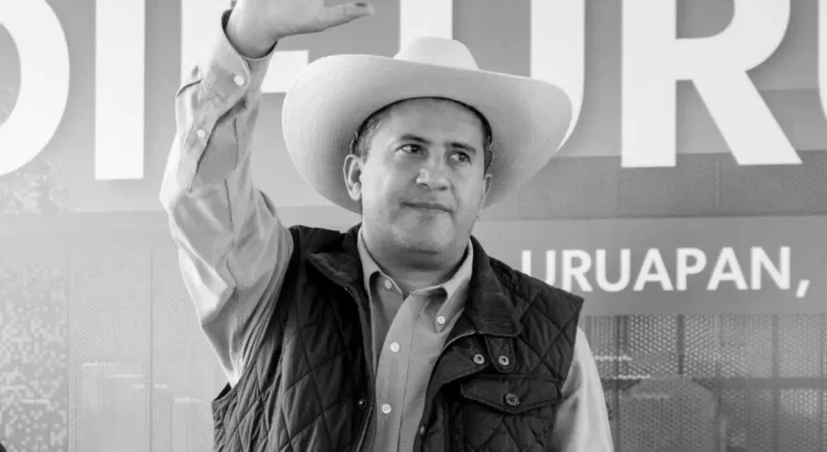 Asesinan a balazos al alcalde de Uruapan, Michoacán Asesinan a balazos al alcalde de Uruapan, Michoacán