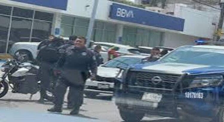 Se registra movilización policial en el centro de Tepic