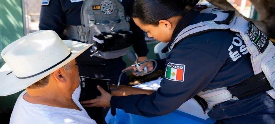 Ahora se puede denunciar o reconocer el desempeño de policías en Nayarit por WhatsApp