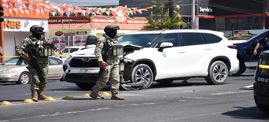 Pide director de policía calma tras incidentes violentos en Tepic