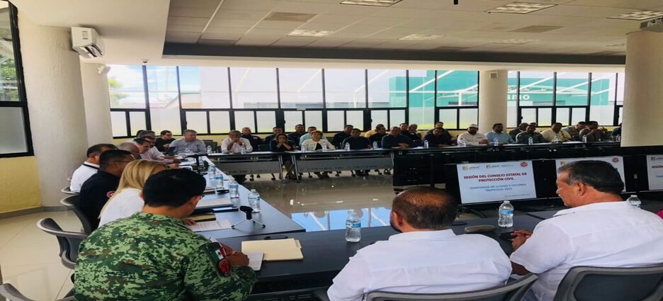Instalan Consejo Estatal de Protección Civil en Nayarit ante temporada de lluvias y huracanes