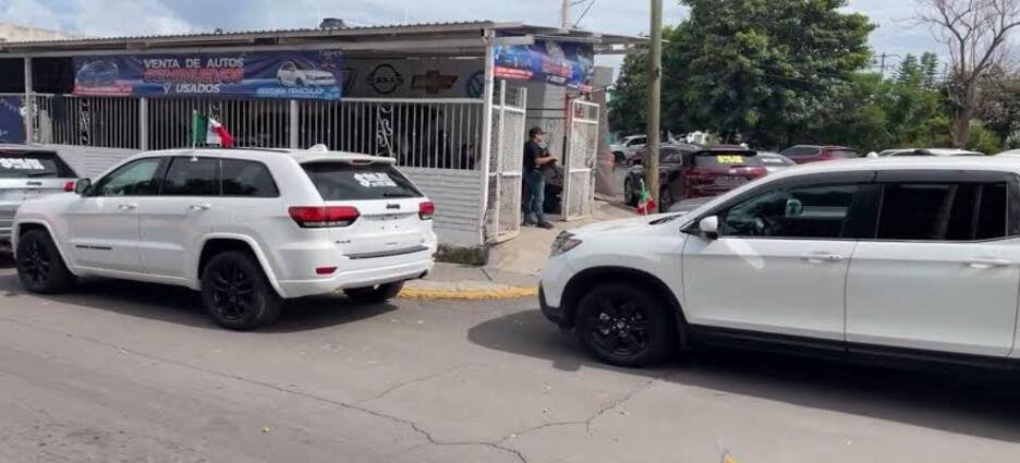 Catean lote de autos en Tepic por posibles irregularidades en vehículos