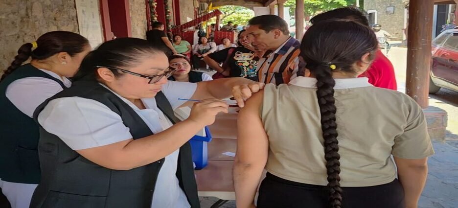 Nayarit se incorporó a la Campaña Nacional de Vacunación Invernal 2026-2027